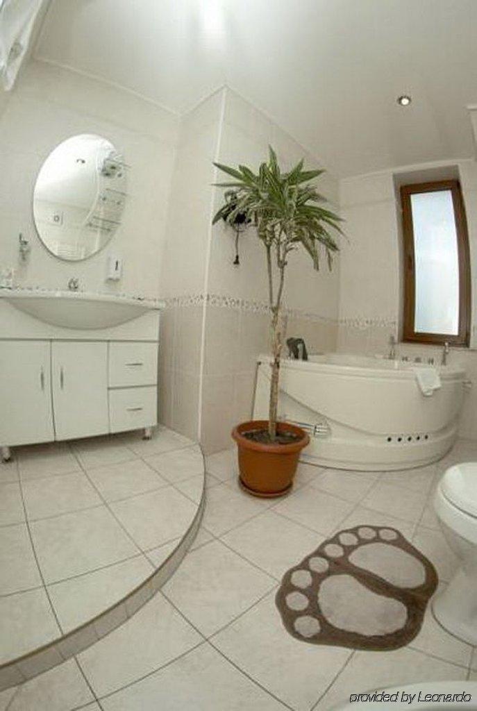 Art-Rustic Boutique Hotel Chişinău Værelse billede
